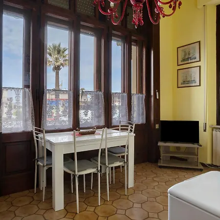 Holiday home Vilino Viareggio
